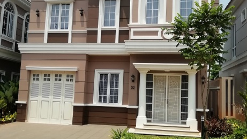 Rumah Furnished 2 lantai dalam Cluster Menteng Village Di Gading Serpong