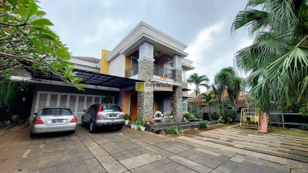 Rumah siap huni halaman luas di Jagakarsa