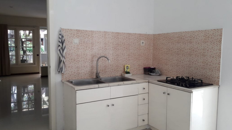 Hot Rent...Rumah Bagus di Bintaro Jaya 3