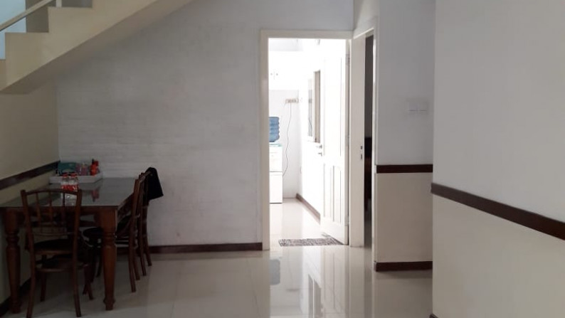 Hot Rent...Rumah Bagus di Bintaro Jaya 3