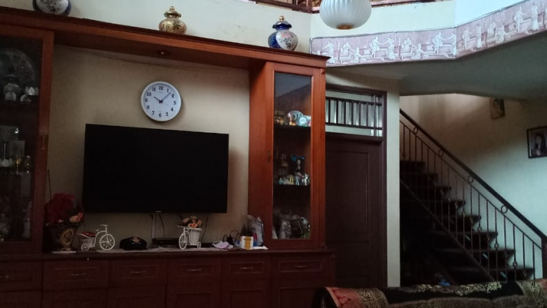 Rumah siap huni di Bintaro Jaya 5