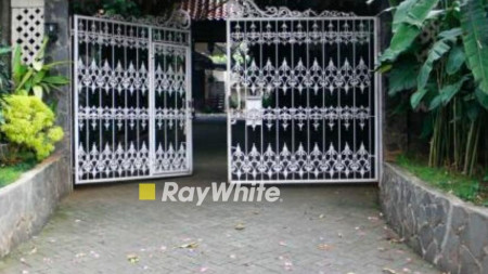 Dijual Rumah Asri dan Luas Di Pondok Labu