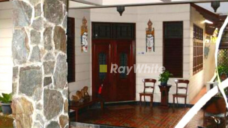 Dijual Rumah Asri dan Luas Di Pondok Labu