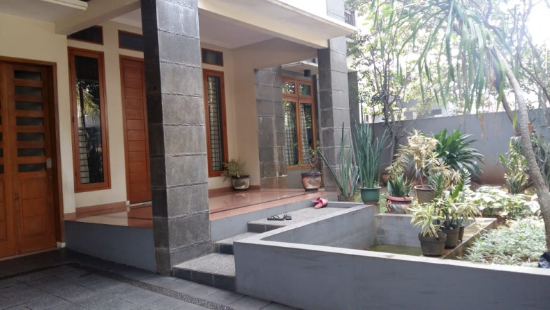 Rumah Siap Huni, Hunian Nyaman dan Asri @River Park, Bintaro