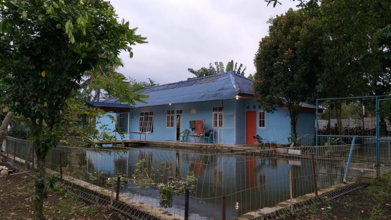 Villa Bagus di Cicantayan sukabumi