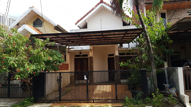 Rumah Siap Huni,Lokasi Ok di Villa Bintaro Regency