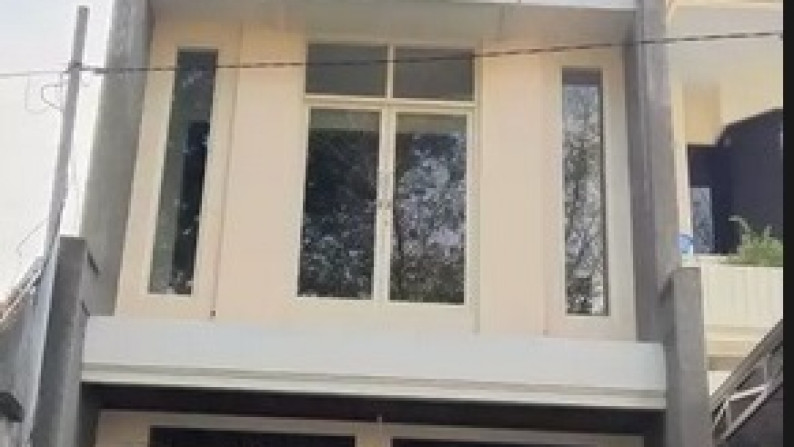 Dijual Ruko Lokasi Strategis di Raya Satelit Barat, Surabaya