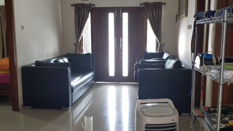 RUMAH TINGGAL MINIMALIS DI JL MAGELANG KM 13, UTARA TERMINAL JOMBOR