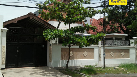 Dijual Rumah di Jl Trengganu, Perak, Surabaya