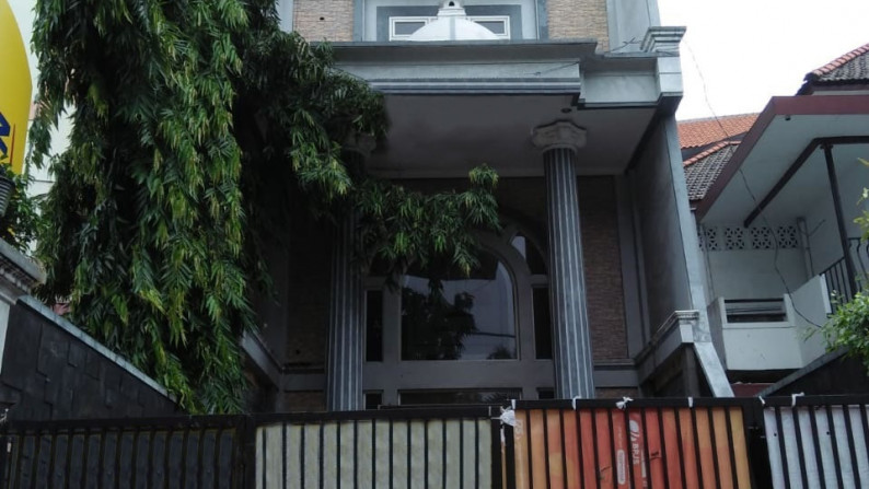 Dijual Ruko 4 lantai Pusat Kota di Jl Raya Darmo, Surabaya