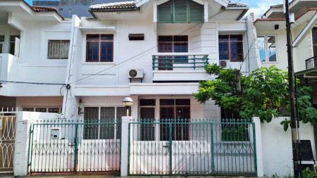 Rumah Janur Elok, Luas 9x17m2