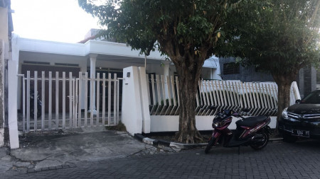 Rumah Dijual Darmo Permai Selatan Pradahkalikendal Dukuhpakis Surabaya