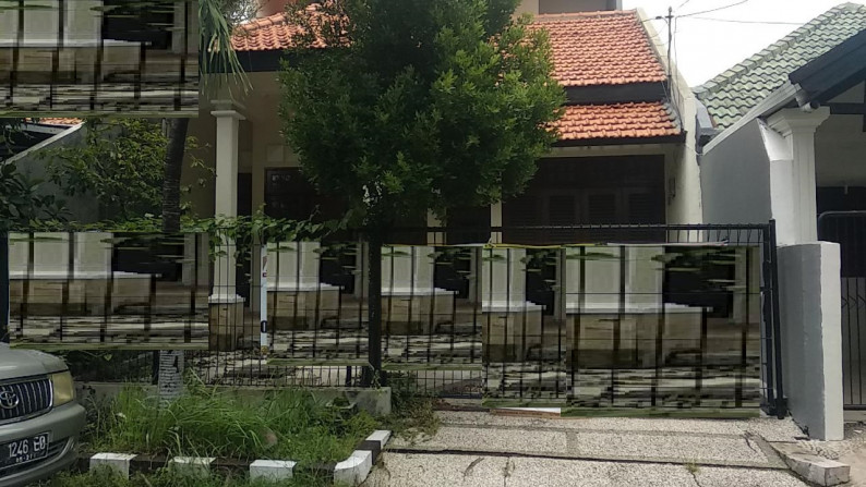 Rumah disewakan Darmo Permai Utara