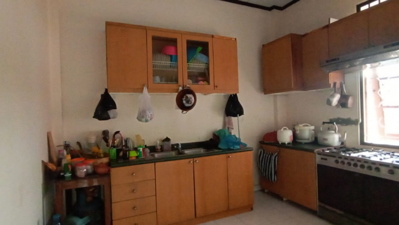 RUMAH TINGGAL 14 KAMAR DI JL WONGSO PREMOJO, MLATI, SLEMAN