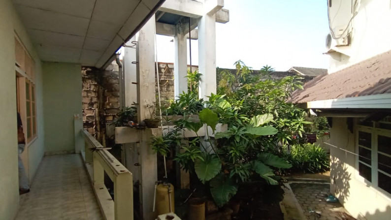 RUMAH TINGGAL 14 KAMAR DI JL WONGSO PREMOJO, MLATI, SLEMAN