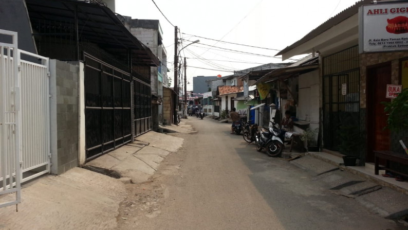 Ruko di lokasi strategis Jl. Asia Baru 1 - 0051-HOS