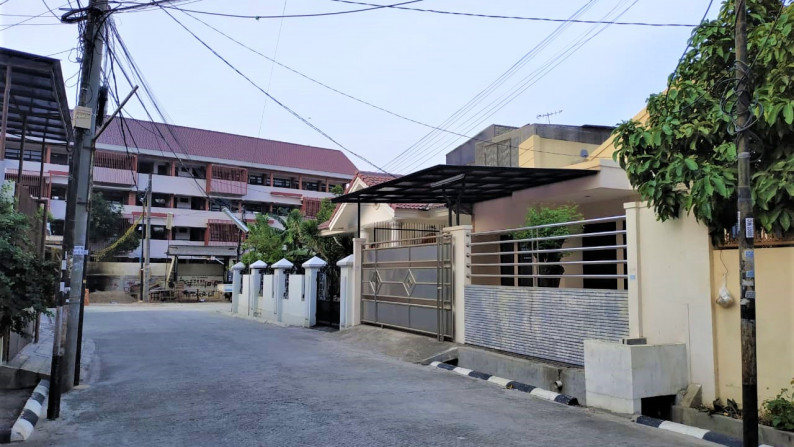 Rumah bagus, siap huni dan terawat *0051-HOS*