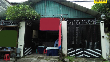 Dijual Rumah 2 lantai di Jl Rembang Selatan, Surabaya