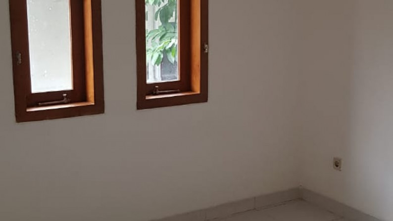 Rumah dijual di Kemanggisan Jakarta Barat