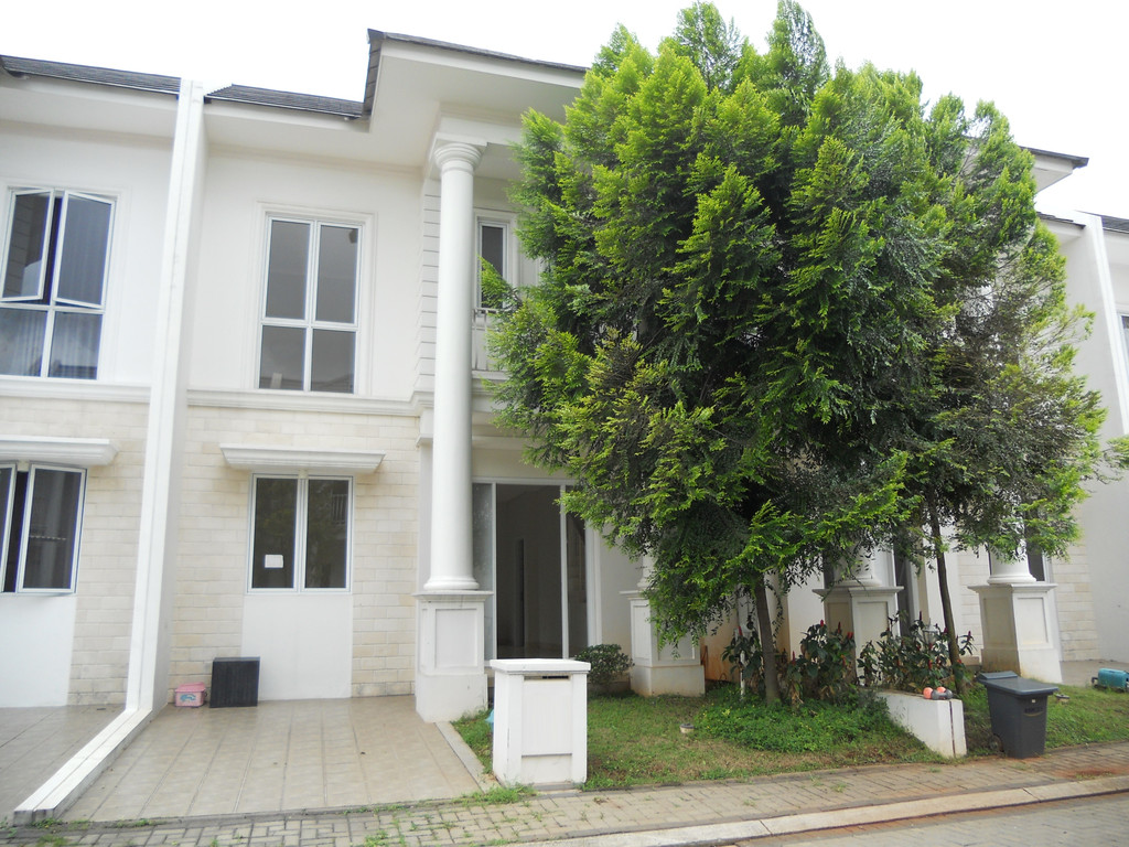 Disewa Rumah Minimalis Vanya Park Cluster Anila - BSD