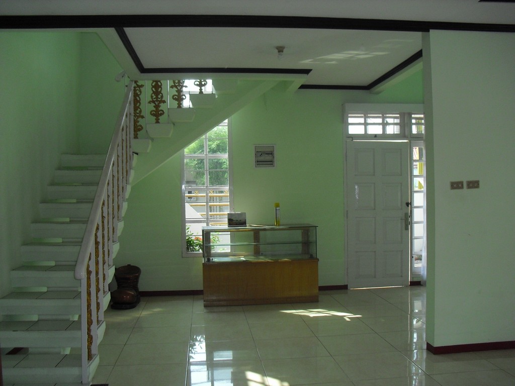 Rumah Hook di Citra 1 Kalideres Jakarta Barat