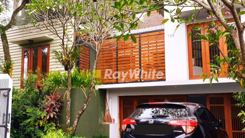 Dijual Rumah Cantik dan Modern Di Cinere