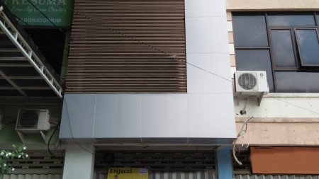 Dijual Ruko 3 lantai di Jl Putro Agung Kulon, Surabaya