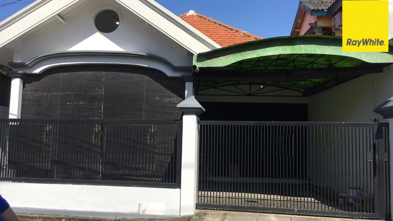 Disewakan Rumah Pusat Kota di Jl Kembang Kuning, Surabaya