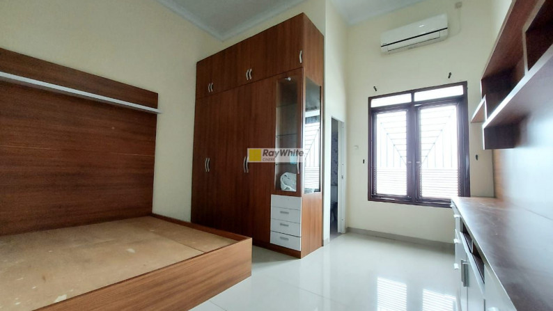 Rumah dalam town house nyaman di Jagakarsa