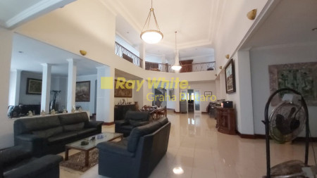 Rumah Dijual di Jl Taman Wijaya Cilandak Barat