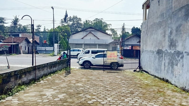 DIJUAL Tanah Pekarangan di Jl. Raya Tajem - Sleman