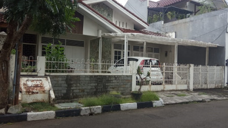 Rumah Siap Huni di Lebak Bulus