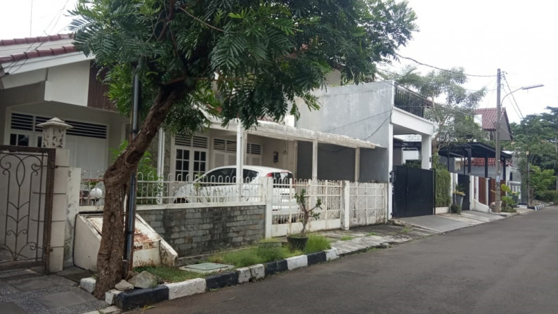 Rumah Siap Huni di Lebak Bulus