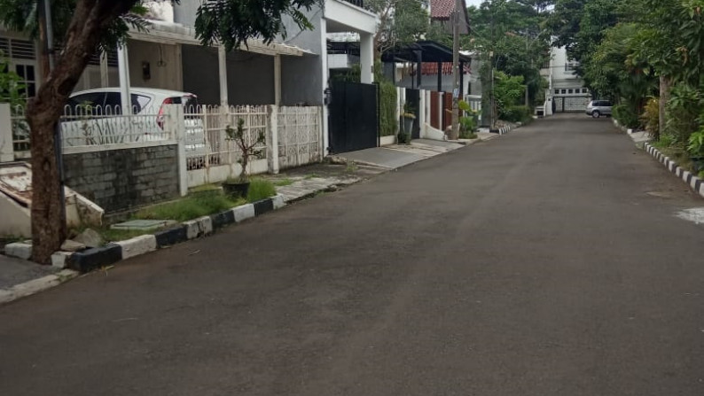 Rumah Siap Huni di Lebak Bulus