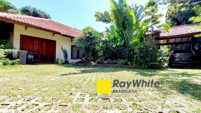 Rumah Di Jalan Bangka, Jakarta Selatan, Rumah 1 Lantai, Bebas Banjir, Siap Huni, Private Pool, Luas Tanah 1126 m2