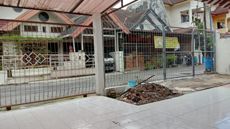 RUMAH TINGGAL ISEWAKAN DI PERUM GRAHA SINDUADI, DEKAT KAWASAN KAMPUS UGM