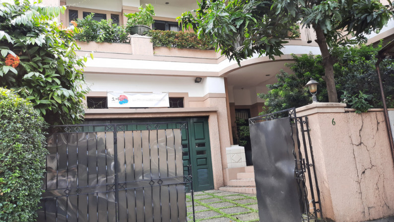 Di Jual Rumah Jl Lengkong Pondok Indah