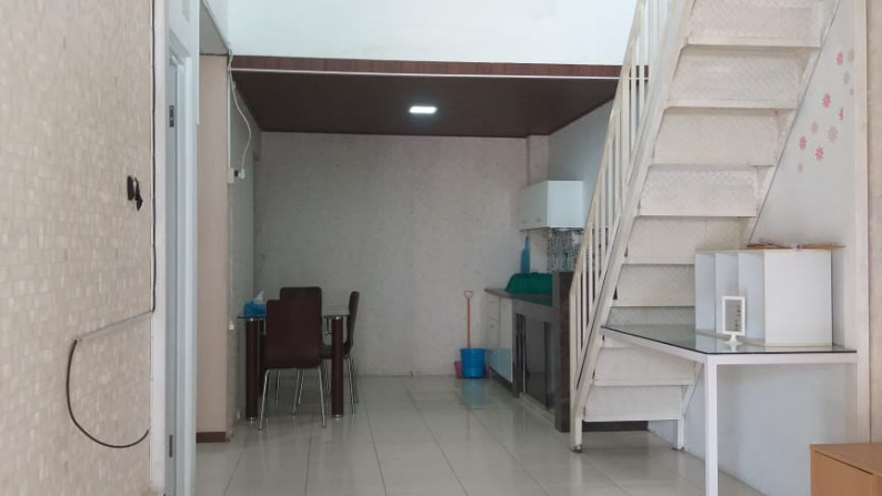 Rumah Siap Huni, Hunian Nyaman dan Asri @Oriana Permata, Bintaro