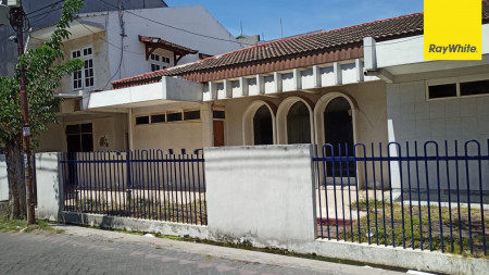 Dijual Rumah di Jalan Mojoklanggru Kidul, Surabaya