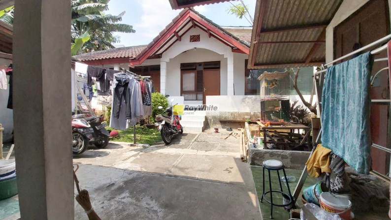 Rumah tinggal merangkap kost pria di Cilandak