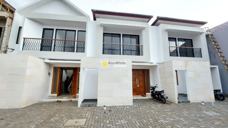 Rumah brand new milenial style dalam semi town house di Cinere