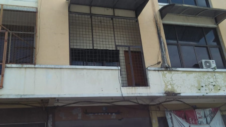 Dijual Ruko 3,5 lantai di Pertokoan Dupak Mutiara, Surabaya