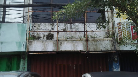 Disewakan Ruko Pusat Kota di Jalan Kedungdoro, Surabaya