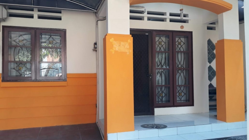 Rumah disewakan Bukit Palma Surabaya