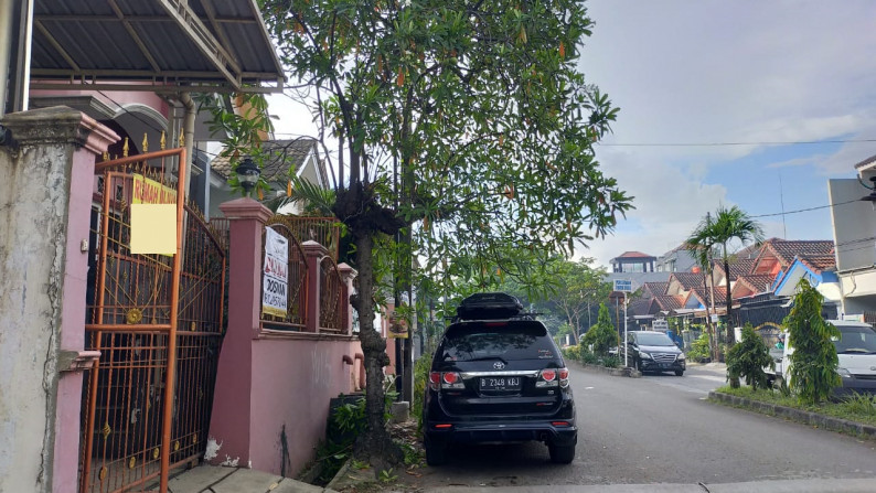 Dijual Rumah Villa Nusa Indah 2, Boulevard