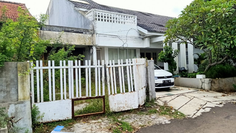 Dijual Rumah Kompleks UI Ciputat