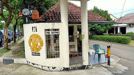 Dijual Rumah Kompleks UI Ciputat