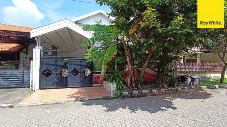 Disewakan Rumah 2 lantai di Ketintang Permai Selatan, Surabaya