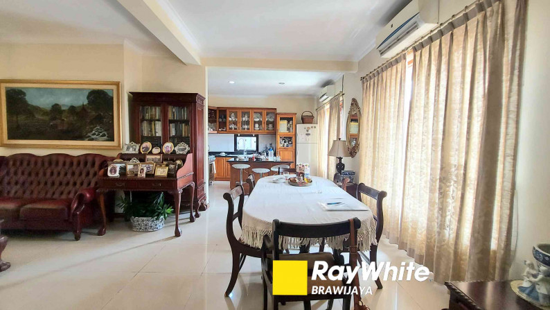 Rumah di Cipete Utara, Kebayoran Baru, Siap Huni, Bebas Banjir, Hadap Timur, Dekat ke Mal Kemang Village