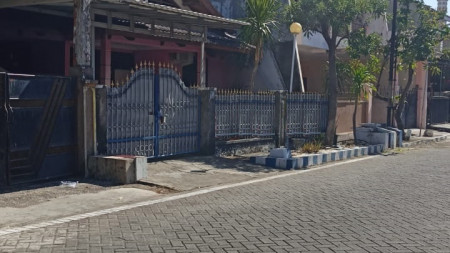 Dijual Rumah di Rungkut Asri Timur, Surabaya